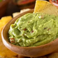Guacamole do nachos: Sekret perfekcyjnego dipu! Prosty przepis