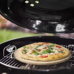 Jak przełożyć pizzę na kamień bez łopatki - 5 sprawdzonych metod
