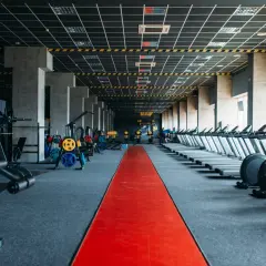 Oki Gym Bytów: Przewodnik po cenie, ofercie i atmosferze