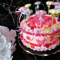 Jak zrobić ozdoby na tort? Proste triki Emilii Adamskiej!