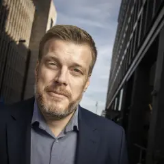 Adrian Zandberg: Kim jest? Od programisty do lidera Partii Razem