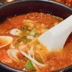 Zupa pekińska jak z restauracji: 3 filary idealnego smaku