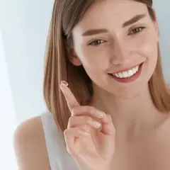 Czy zakup soczewek kontaktowych bez wizyty u okulisty jest bezpieczny?