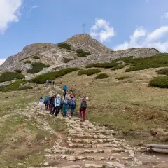 Jak zdobyć Giewont? Najłatwiejsza trasa i łańcuchy pod kontrolą!