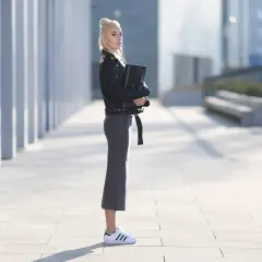 Stylizacje z adidas Superstar: Jak stworzyć modne i wygodne outfity
