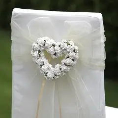 Jak ustroić krzesło komunijne? Inspiracje i praktyczne porady DIY