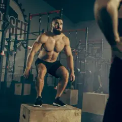 Twój CrossFit w domu: Zacznij treningi bez sprzętu i kontuzji