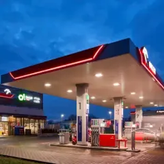 Do kiedy promocje na paliwo? Orlen, BP, Shell, MOL daty i rabaty