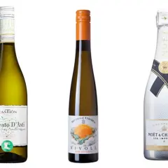 Tre flaskor vin: Moscato d'Asti, Nivole och Moët & Chandon Ice Impérial. Perfekt vin till jordgubbar.