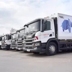Samochód który zbiera elektrośmieci z osiedla - jak z niego skorzystać?