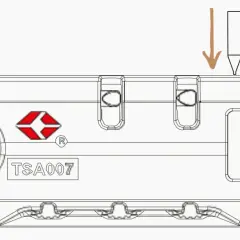 Schemat blokady TSA z cyframi i miejscem na klucz. Strzałka wskazuje, jak zresetować kod w walizce Wittchen.