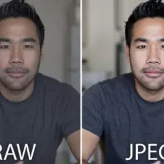 Dwa ujęcia tego samego mężczyzny. Lewe ujęcie z napisem "RAW", prawe z napisem "JPEG".