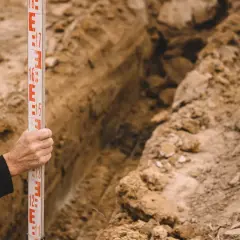 Jak wytyczyć fundament pod garaż: uniknij najczęstszych błędów