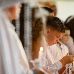 Ile trwa komunia? Msza i przyjęcie - harmonogram dnia