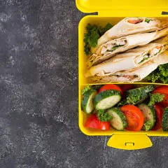 Obiad do pracy: Meal prep, bowle, na zimno jedz zdrowo i tanio!