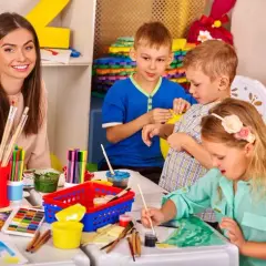 Jak zostać wychowawcą świetlicy? Pełne kwalifikacje i wymogi