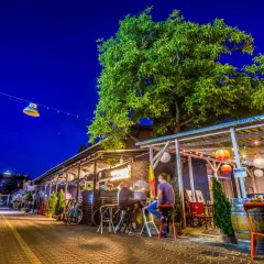 Gdzie zjeść w Radomiu? Odkryj najlepsze restauracje i kawiarnie