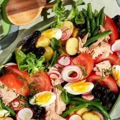 Salade Niçoise : La vraie recette, sans erreurs !