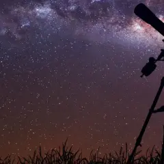 Co można oglądać przez teleskop? Zaskakujące obiekty w niebie