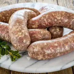 Czy kiełbasa biała parzona trzeba gotować? Oto co musisz wiedzieć
