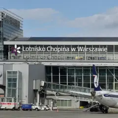 Nietypowy obiekt na lotnisku Chopina w Warszawie - zaskakujące fakty
