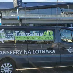 Czym dojechać na lotnisko w Gdańsku? Wszystkie opcje transportu i ceny