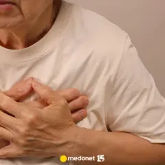 Dekarz: Kto to jest i co robi? Poznaj zawód od podszewki!