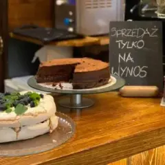 Gdzie zjeść w Kamieniu Ząbkowickim? Najlepsze miejsca na posiłek