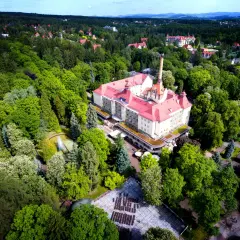 Polanica-Zdrój: Co zwiedzić? Odkryj uzdrowiskowe perły i atrakcje!