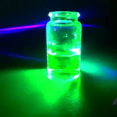 Czym jest zjawisko fluorescencji - prosty przewodnik po tajnikach natury