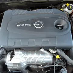 Silnik Ecotec w Oplu Insignia 2.0 CDTI. Wiele osób szuka opinii o tym silniku, a ten obraz pokazuje jego serce.