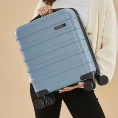 Bagage cabine Transavia : Évitez les frais, voyagez zen (Guide 2024)
