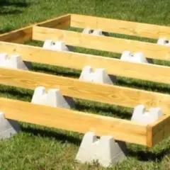 Najlepszy fundament pod domek letniskowy drewniany - uniknij błędów budowlanych