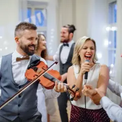 Ile kosztuje orkiestra na wesele? Poznaj ceny i czynniki