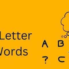 Immagine con sfondo giallo e testo "5 Letter Words". Lettere A, B, C e un punto interrogativo sparsi, con una nuvoletta e stelle.
