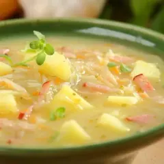 Jak ugotować zupę kapuśniak - prosta receptura na pyszny smak