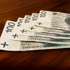 Ile zarabia radny osiedla? Dieta, limity i faktyczne kwoty