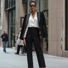 Moda retro lata 30: odkryj elegancję, która nigdy nie wychodzi z mody