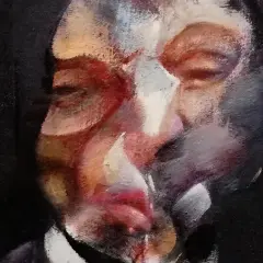 Zniekształcona twarz, jakby w ruchu, w stylu Francis Bacon (malarz). Intensywne barwy i mroczne tło.