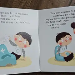 Pucio u dentysty? Nie, to nocnik! Misia tłumaczy, że to specjalny nocnik z samolotem, ale Pucio nie chce zdjąć pieluchy.
