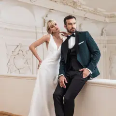 W co się ubrać do teatru: zasady elegancji i dress code na spektakl