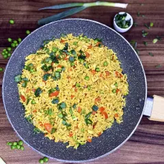 Jak zrobić ryż curry? Sekrety idealnie sypkiego i aromatycznego