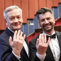 Robert Biedroń: kim jest jego partner? Krzysztof Śmiszek poznaj