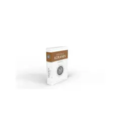 En bok med titeln "Den ädla Koranen" som är al quran al karim.