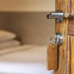 Czym się różni hotel 4-gwiazdkowy od 5? Odkryj kluczowe różnice
