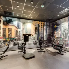 McFIT Plac Zawiszy: Cennik, godziny, opinie i sprzęt 24/7