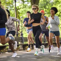 Ile kalorii spala CrossFit? Liczby, EPOC i skuteczne odchudzanie