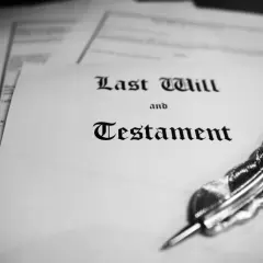 Otwarcie testamentu w sądzie i co dalej – uniknij błędów w spadku