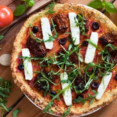 Pizza bez glutenu: przepis na idealne ciasto, które zawsze się uda!