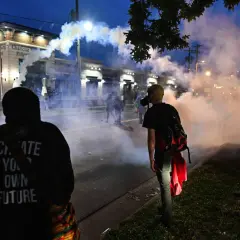 Skuteczne sposoby na złagodzenie skutków gazu pieprzowego